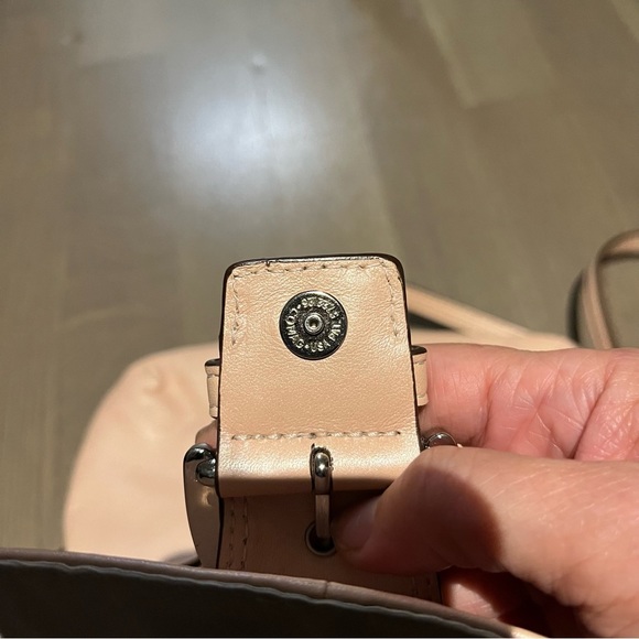 Coach Soho Leather Sling Crossbody Flap Bag Small in Ballerina Pink GUC - Picture 16 of 16